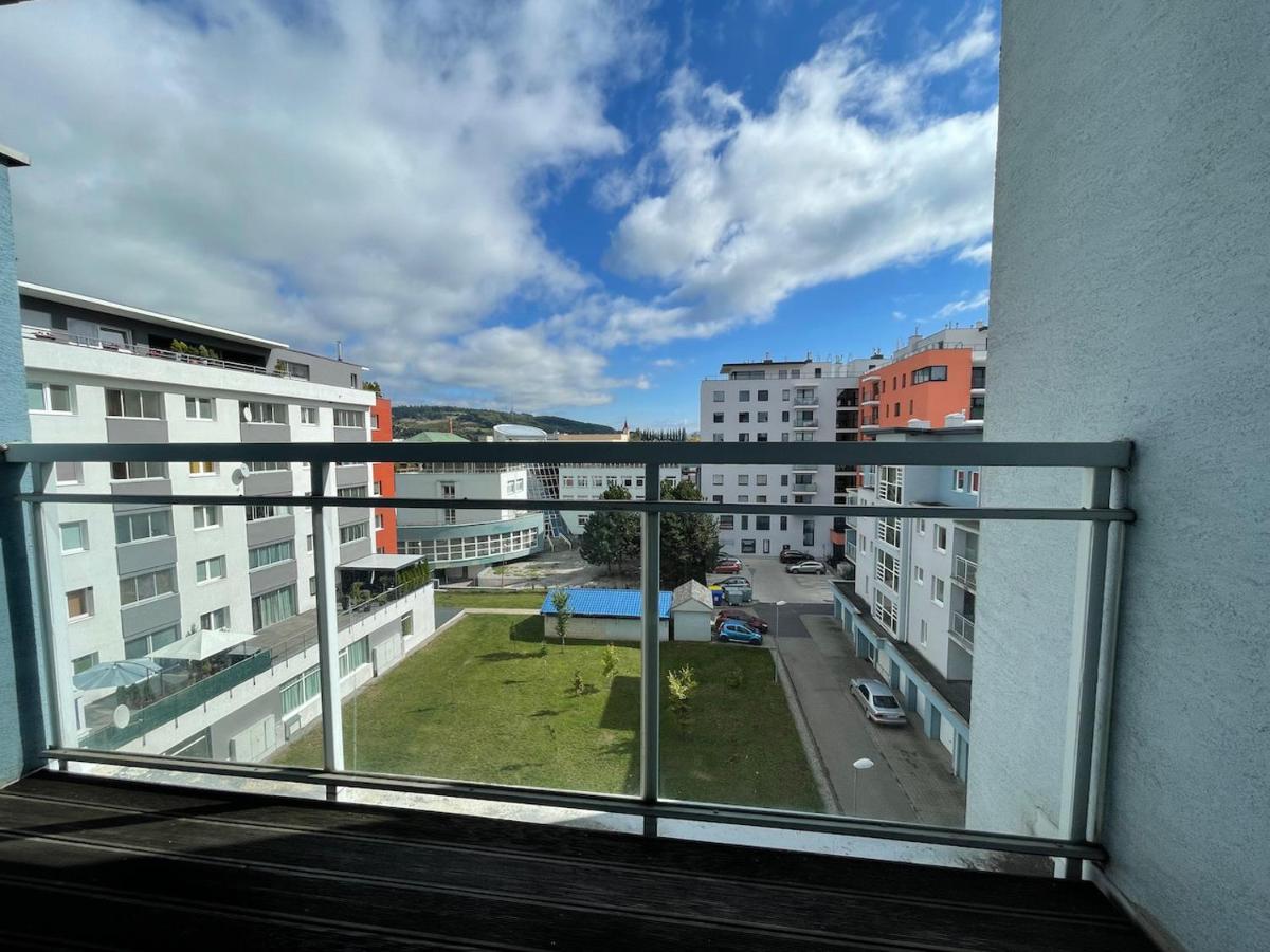 Cozy Apartment - Citycentre - Freeparking - Selfcheck-In Liptovsky Mikulas Exterior photo
